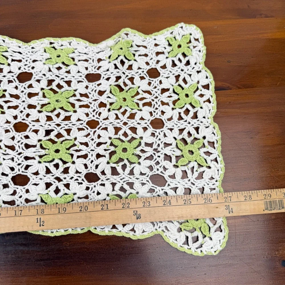 Vintage Handmade Crochet Doily Set 3pc Cottage Sage Green Floral Pineapple Lace